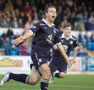 Dundee's Gavin Rae celebrates his goal - Greenock Morton v Dundee - IRN BRU Scottish Football League First Division at Cappielow - © David Young - 5 Foundry Place - Monifieth - Angus - DD5 4BB - Tel: 07765 252616 - email: davidyoungphoto@gmail.com - http://www.davidyoungphoto.co.uk